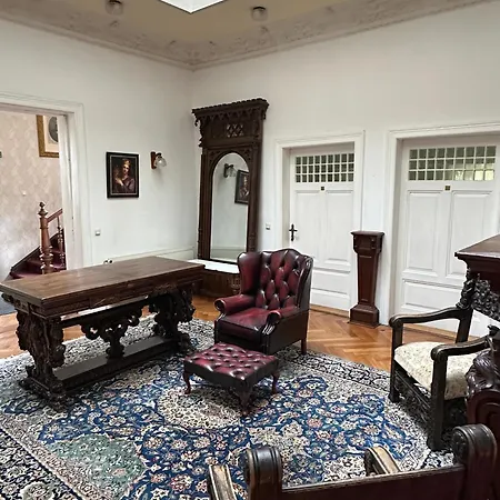 Teufelsmauer Villa *